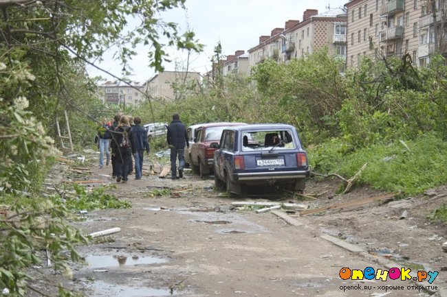 Торнадо в Петрозаводске (20 фото + 1 видео торнадо)